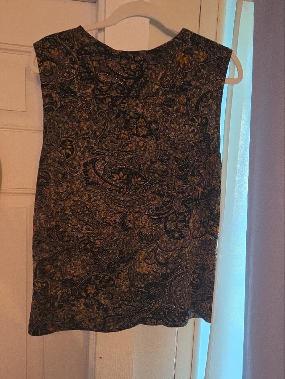 Paisley Tank - Picture 4 of 6